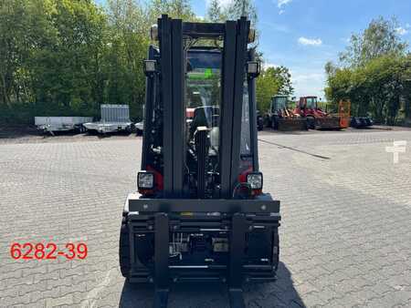 Gázüzemű targoncák 2015  Linde H 35 T 02 EVO (8)