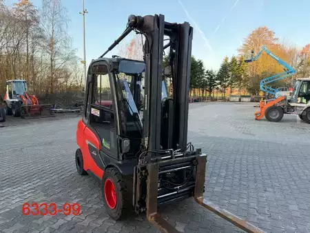 Chariots élévateurs GPL 2020  Linde H 35 T 01 (7)