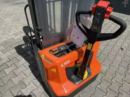 Ledstaplare gå 2026  Noblelift SWB 130 D (10)