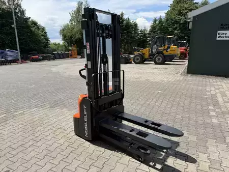 Ledstaplare gå 2026  Noblelift SWB 130 D (7)