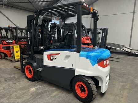 4 Wheels 2024  Bobcat B 50 X-7 (1)