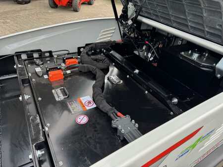 Elektro čtyřkolový VZV 2024  Bobcat B 50 X-7 Lithium-Ionen (9)