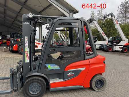 Gázüzemű targoncák 2020  Linde H 35 T 01 (2)