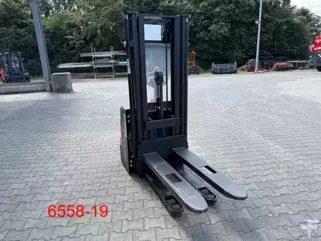 Stacker pedestre 2025  Noblelift PS 16 L (8)