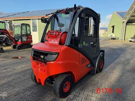Gázüzemű targoncák 2018  Linde H 35 T 02 EVO (5)