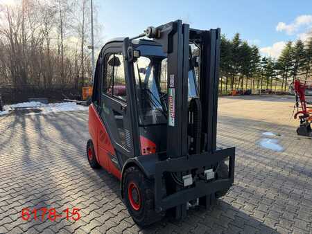 Gázüzemű targoncák 2018  Linde H 35 T 02 EVO (8)