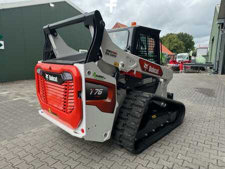 Kompaktní VZV 2024  Bobcat T 76 E V (5)