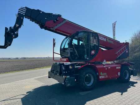 Teleskopstapler-Rotor  Magni RTH 8.39 (1)
