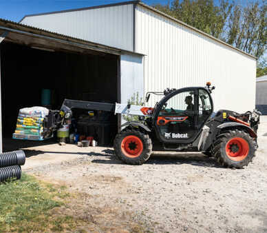 Telescopic forklift rigid 2025  Bobcat TL 3070 75V (2)