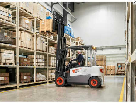 4-wiel elektrische heftrucks 2025  Bobcat B 50 X-7 (1)