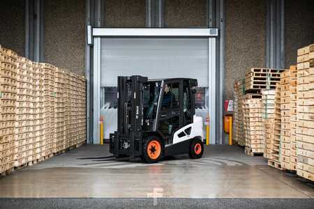 Diesel Forklifts 2024  Bobcat D 30 S 9 (1)