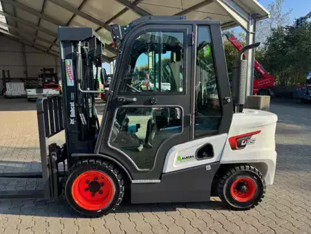 Diesel heftrucks 2025  Bobcat D 35 NXS (2)