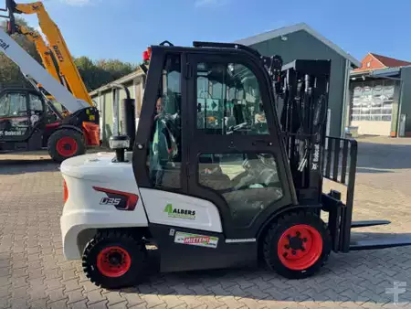 Diesel heftrucks 2025  Bobcat D 35 NXS (4)