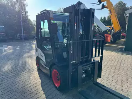 Diesel heftrucks 2025  Bobcat D 35 NXS (5)