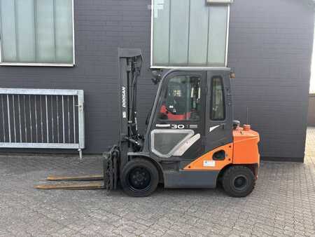 Dieselový VZV 2019  Doosan D30S-7 (1)