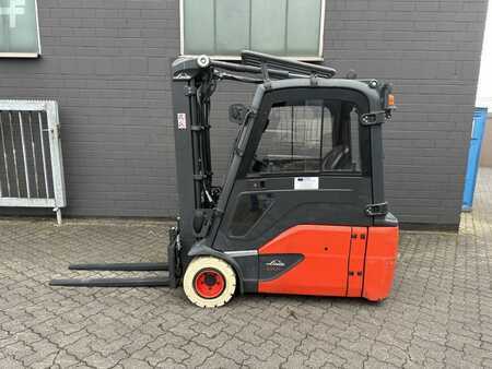 Elektro 3 Rad  Linde E20L-02 (1)