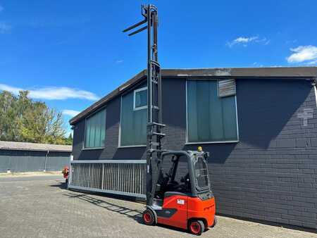 Elektro 4 Rad  Linde E20PH-02 (4)