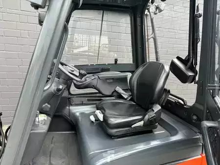 Elektro 4 Rad 2016  Linde E25H-01-600 (3)