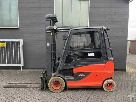 Elektro 4 Rad  Linde E25HL-01-600 (1)
