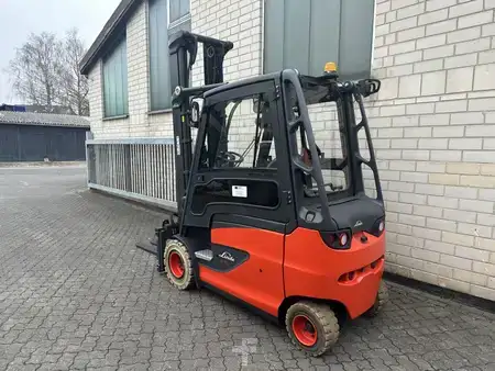 Elektro 4 Rad 2017  Linde E30HL-01/600 (2)