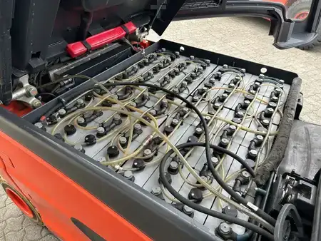 Elektro 4 Rad 2017  Linde E30HL-01/600 (8)