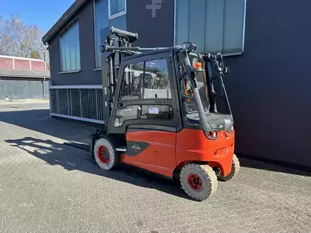 Elektro čtyřkolový VZV 2023  Linde E50HL-01 (2)