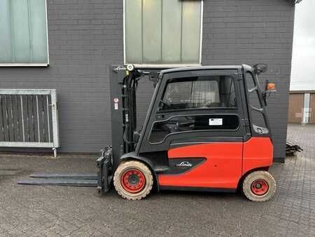 Elektro 4 Rad 2013  Linde E50HL-01-Container (1)