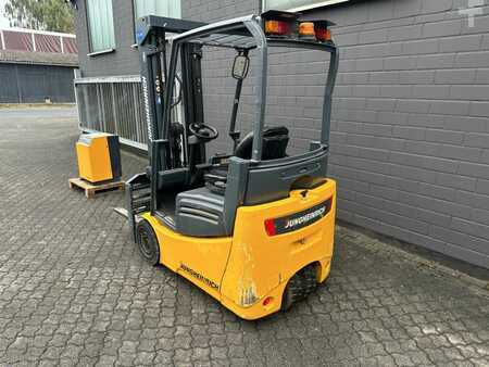 Elektromos 3 kerekű 2012  Jungheinrich EFG213 (3)