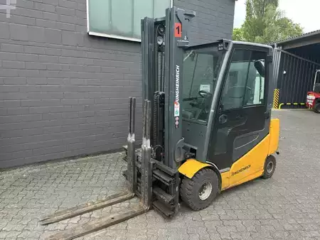 El Truck - 4-hjul 2015  Jungheinrich EFG425S (3)