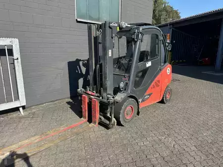 Dieselstapler 2019  Linde H35D-02 (3)