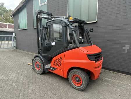 Empilhador diesel 2019  Linde H45D-02 (2)
