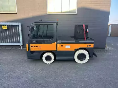 Tahač 2016  Still R 07-25 (1)