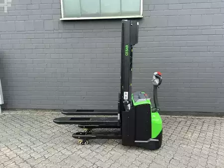Gerbeurs 2026 Cesab S212L (1)