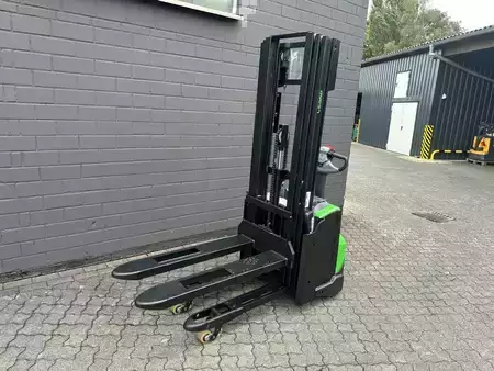 Gerbeurs 2026 Cesab S212L (3)