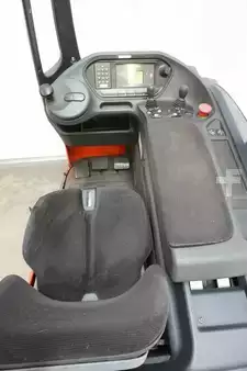 Chariots à mât rétractable 2015  Linde R 16 HD 1120 (3)