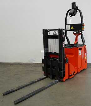 Pallet Stackers 2017  Linde L-MATIC 1170 (2)