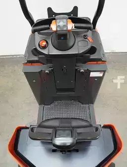 Tow Tugs 2015  Linde P-MATIC 1190 (3)