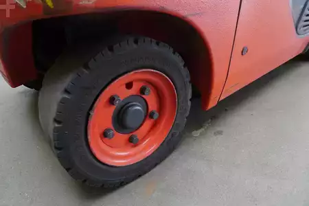 Electric - 4 wheels 2018  Linde E 16 P EVO 386-02 (7)