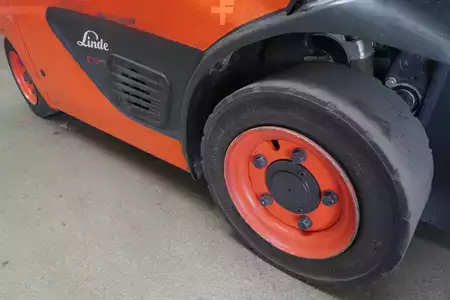 Electric - 4 wheels 2018  Linde E 16 P EVO 386-02 (8)