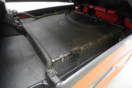 Elektro čtyřkolový VZV 2019  Linde E 45/600 HL ION 388 (5)