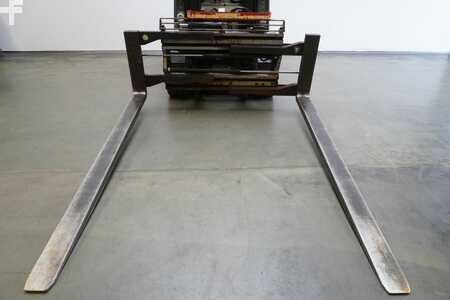 Elektro čtyřkolový VZV 2019  Linde E 45/600 HL ION 388 (7)