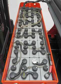 Schubmaststapler 2016  Linde R 16 G 1120 (5)