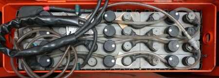 Transpaleta eléctrica 2014  Linde T 30 131-01 (4) 