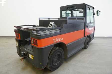 Chariots tracteurs 2015  Linde P 250 127-05 (2)