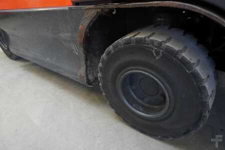 Chariots tracteurs 2015  Linde P 250 127-05 (7)