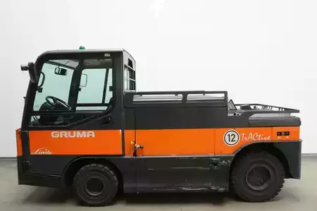 Chariots tracteurs 2016  Linde P 250 127-05 (4)