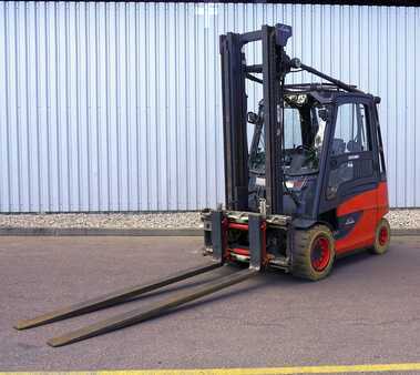 Electric - 4 wheels 2014  Linde E 45/600 H 388 (1)