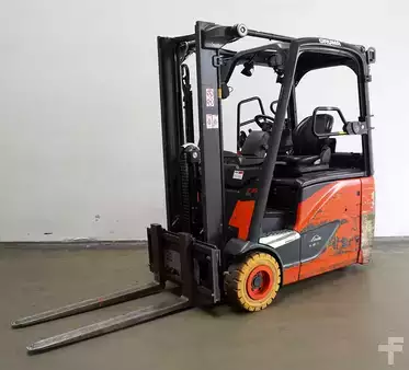 Elektro tříkolové VZV 2019  Linde E 16 H EVO 386-02 (1)