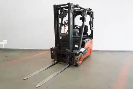 Elektro 3 Rad 2020  Linde E 15 EVO 386-02 (1)
