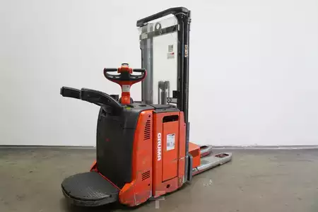 Pinontavaunu 2020  Linde D 12 AP 133 (1)